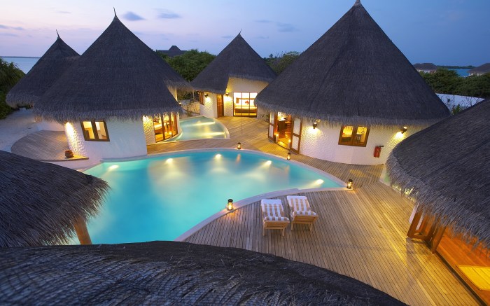 Top 15 luxury resorts in the Maldives - Luxury Hotel Deals